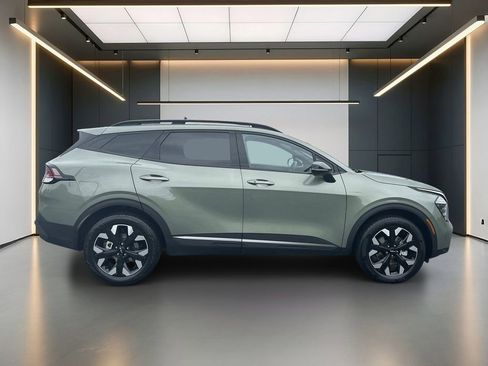 Used 2024 Kia Sportage X-Line AWD/4WD image 7