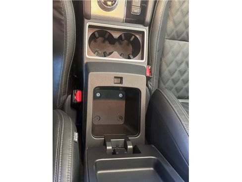 Used 2023 Mitsubishi Outlander SEL image 19