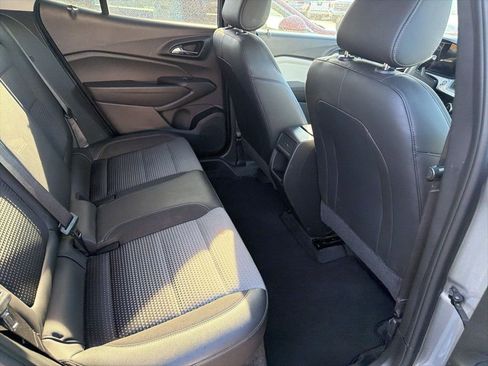 Used 2024 Chevrolet Trax LT image 13