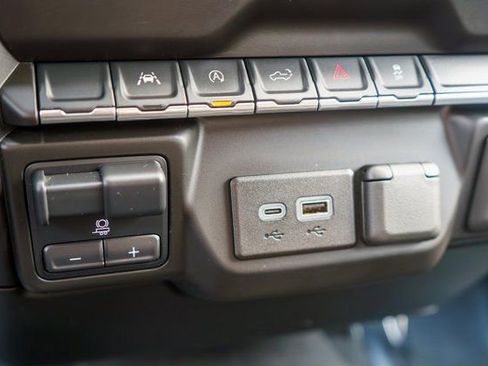 Used 2023 GMC Sierra 1500 Pro image 26