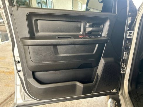 Used 2019 RAM 1500 Express RWD image 35
