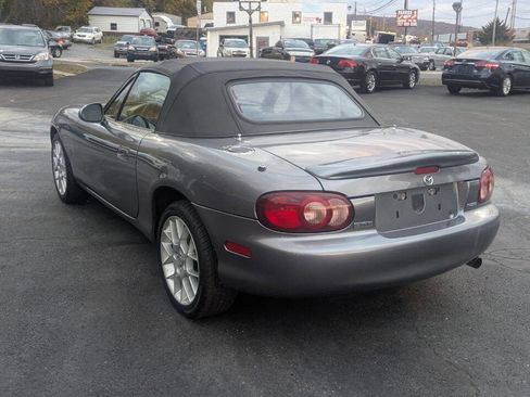 Used 2002 MAZDA MX-5 Miata SE image 11