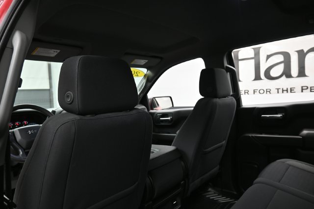 Used 2023 Chevrolet Silverado 1500 Custom Trail Boss w/ LPO, Dark Essentials Package AWD/4WD image 25