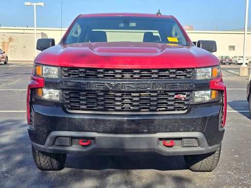 Used 2019 Chevrolet Silverado 1500 Custom Trail Boss w/ Custom Convenience Package AWD/4WD image 2