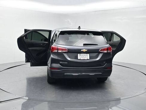 Used 2023 Chevrolet Equinox LT FWD image 28