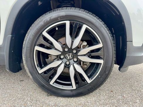 Used 2022 Honda Pilot Elite image 38