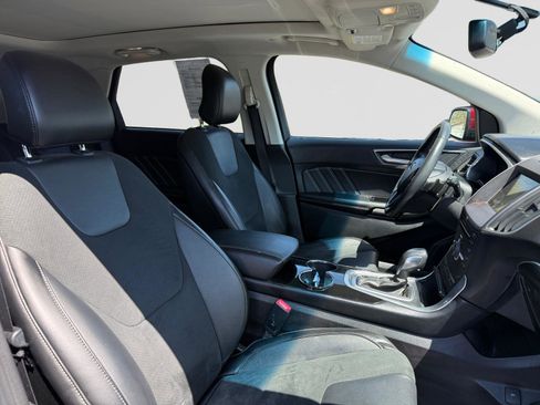 Used 2016 Ford Edge Sport w/ Technology Package AWD/4WD image 15