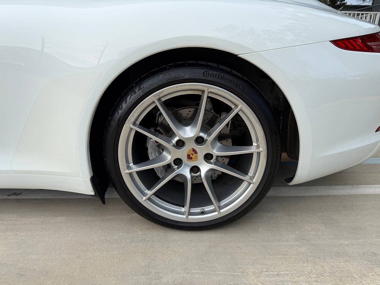 Used 2015 Porsche 911 Carrera RWD image 12