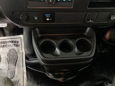 Used 2024 GMC Savana 2500 w/ Driver Convenience Package image 19