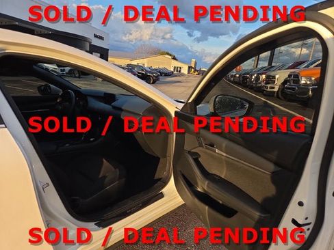 Certified 2022 MAZDA MAZDA3 s image 13