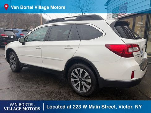Used 2015 Subaru Outback 2.5i Limited image 8