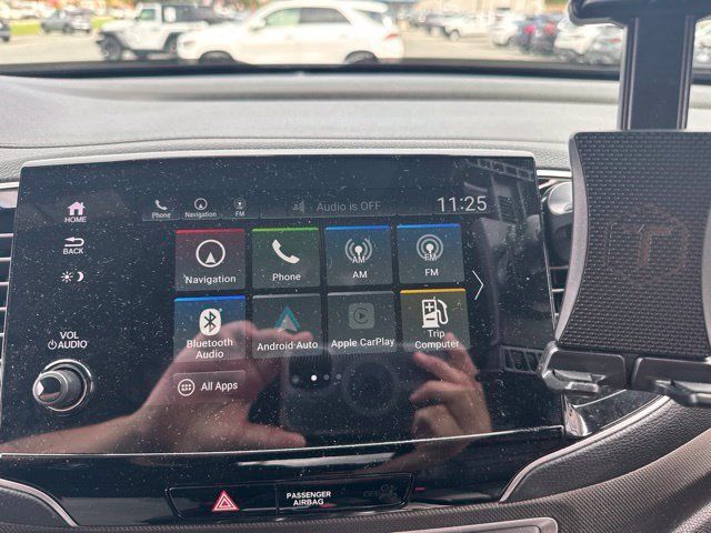 Used 2023 Honda Passport TrailSport image 16