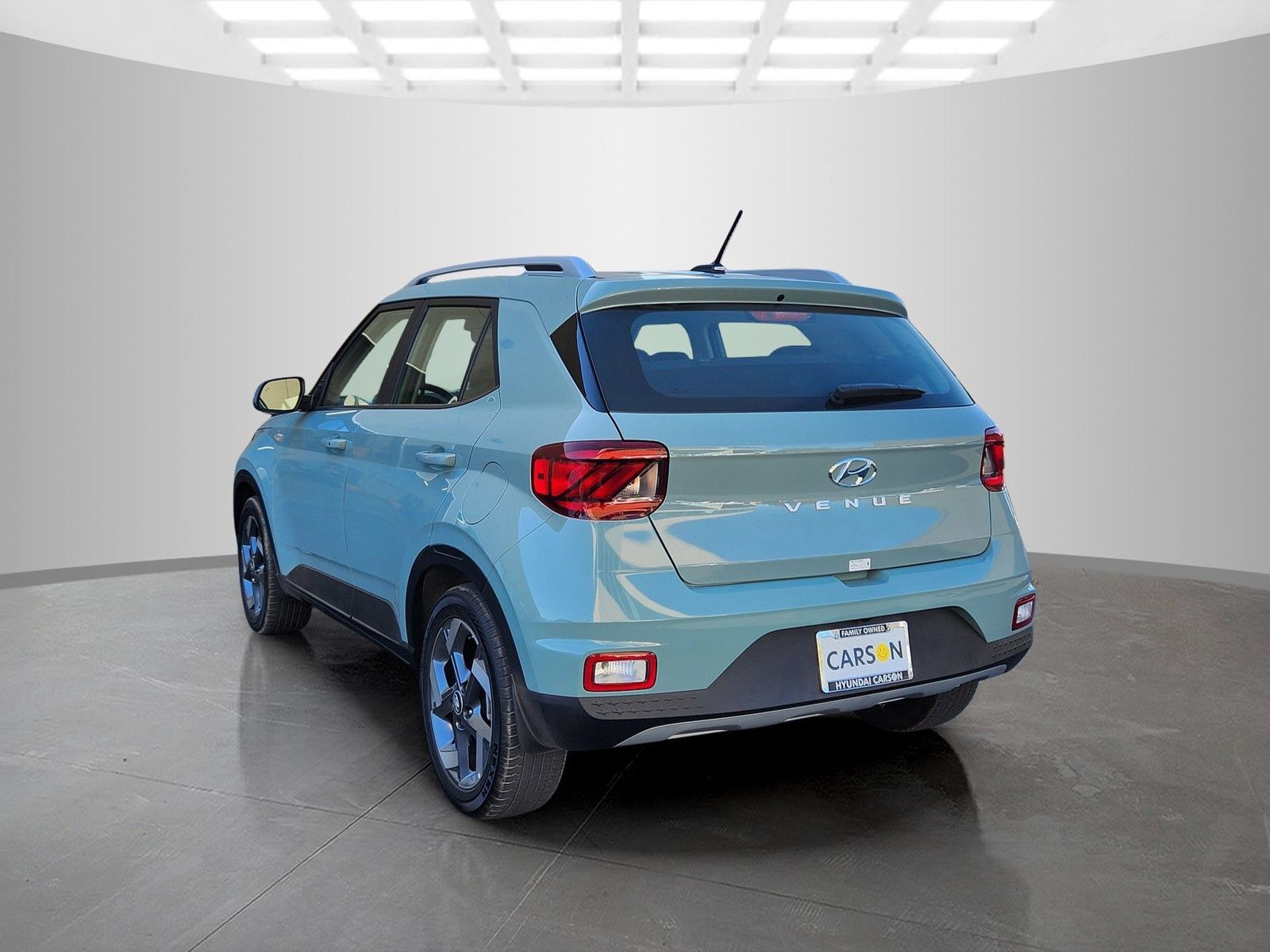 Used 2026 Hyundai Venue SEL FWD image 5