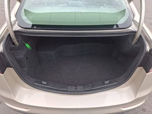 Used 2019 Ford Fusion SE image 31