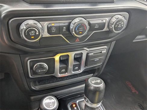 Used 2021 Jeep Wrangler Sport S image 17
