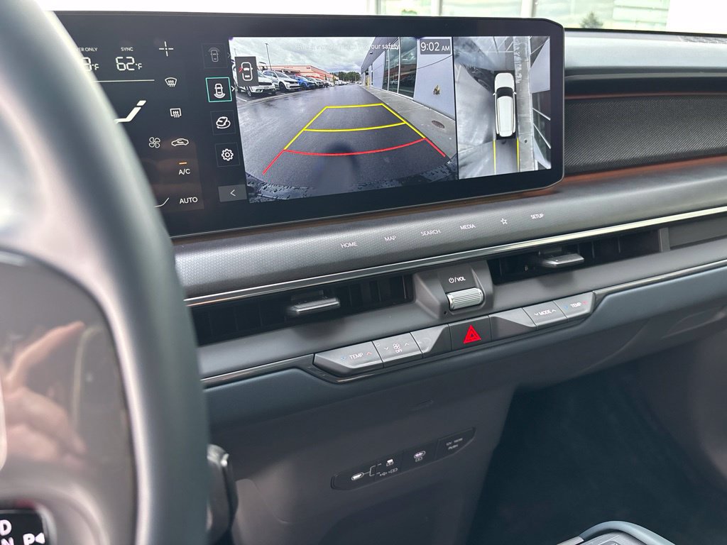 Certified 2024 Kia EV9 GT-Line AWD/4WD image 13