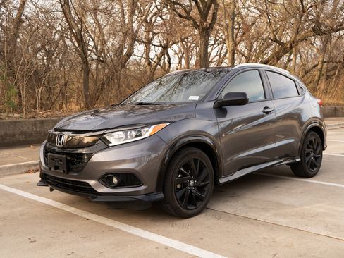 Used 2022 Honda HR-V Sport image 5