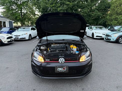 Used 2015 Volkswagen GTI S FWD image 38