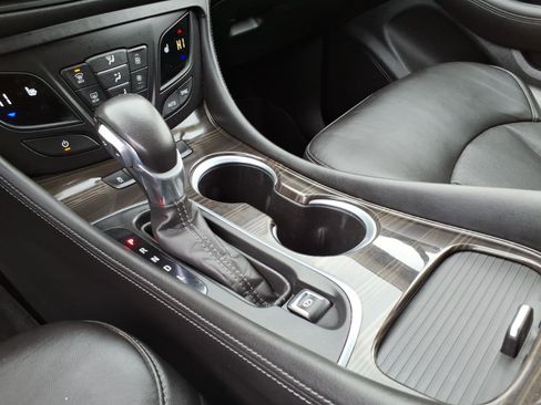 Certified 2020 Buick Envision Essence image 20