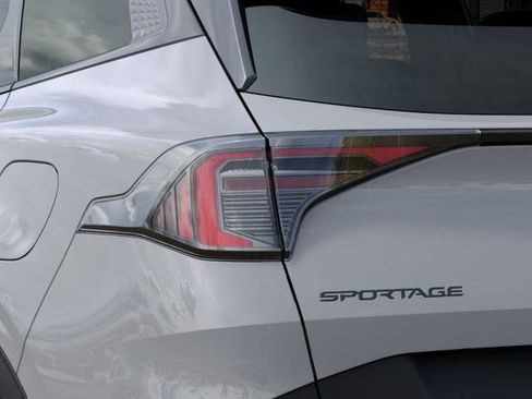 New 2026 Kia Sportage X-Line AWD/4WD image 12