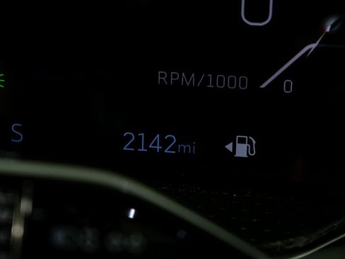 Used 2026 Cadillac Escalade V image 12