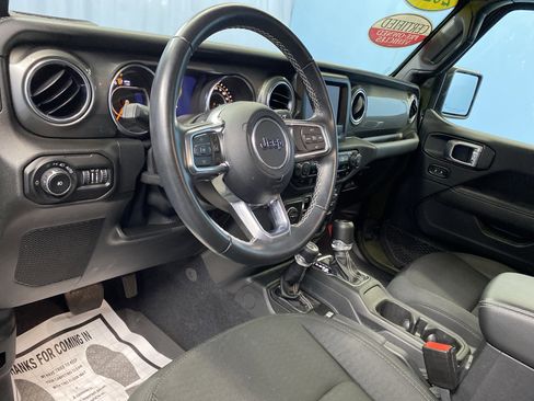 Certified 2021 Jeep Wrangler Unlimited Sahara image 10