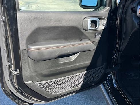 Certified 2022 Jeep Gladiator Mojave image 14