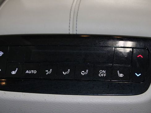 Used 2023 INFINITI QX60 Sensory w/ Cargo Package image 37