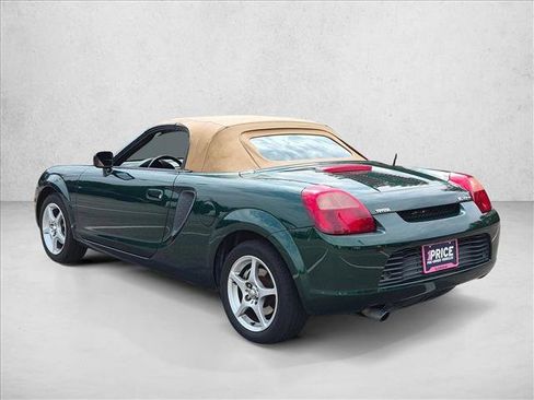Used 2002 Toyota MR2 RWD image 7