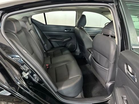 Used 2020 Nissan Altima 2.5 SR w/ Premium Package image 27