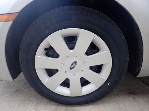 Used 2009 Ford Fusion S image 32