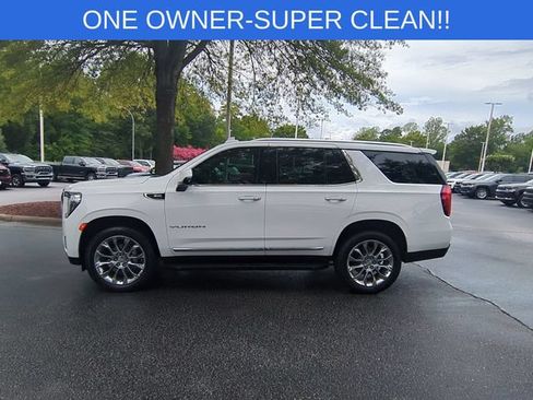 Used 2022 GMC Yukon SLT w/ SLT Premium Package AWD/4WD image 2