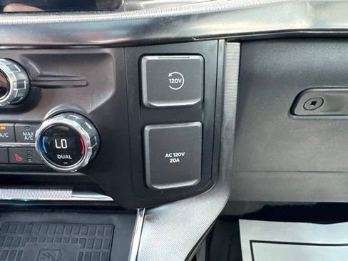 Used 2021 Ford F150 Platinum w/ Equipment Group 701A High AWD/4WD image 36