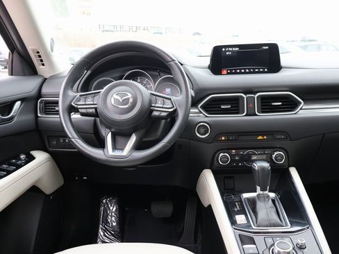 Used 2017 MAZDA CX-5 Grand Touring w/ Premium Package image 19