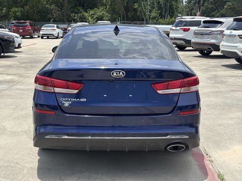 Used 2019 Kia Optima LX image 6