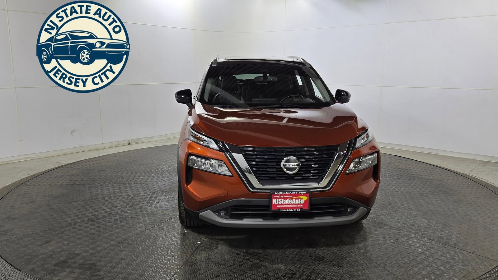 Used 2021 Nissan Rogue SL w/ Premium Package AWD/4WD image 2