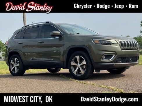Used 2020 Jeep Cherokee Limited w/ Technology Group AWD/4WD image 1