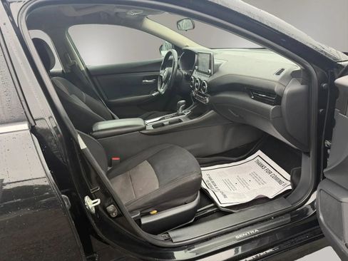 Used 2022 Nissan Sentra SR w/ Midnight Edition FWD image 29