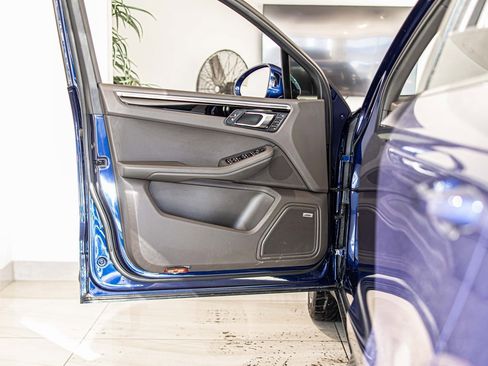 Used 2022 Porsche Macan S image 30