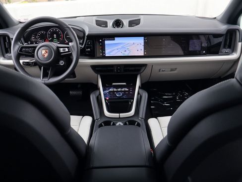 New 2026 Porsche Cayenne E-Hybrid AWD/4WD image 21