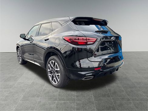 Used 2025 Chevrolet Blazer RS image 3