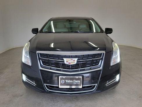 Used 2017 Cadillac XTS Premium Luxury FWD image 2