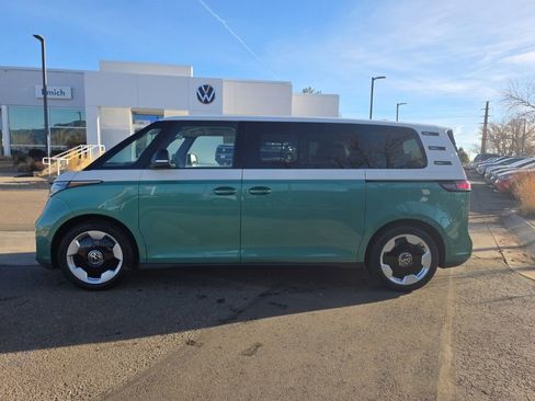 New 2025 Volkswagen ID. Buzz Pro S Plus image 2