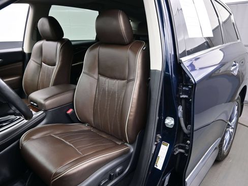 Used 2019 INFINITI QX60 Luxe w/ Sensory Package AWD/4WD image 12
