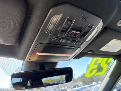 Certified 2023 Toyota Highlander XSE image 5