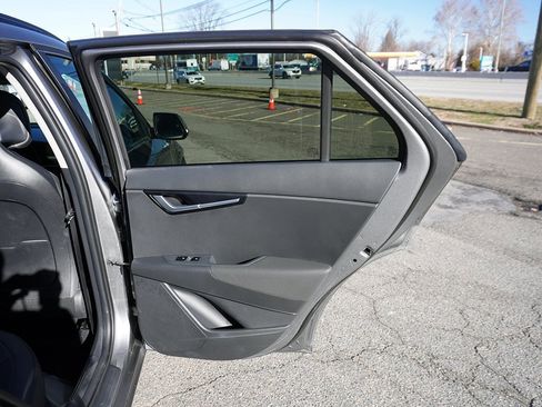 Used 2025 Kia Niro EX w/ EX Cold Weather Package image 28
