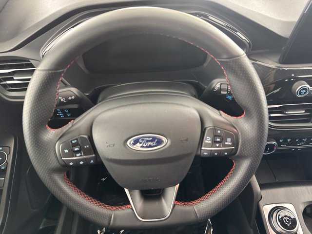 Used 2025 Ford Escape ST-Line AWD/4WD image 25