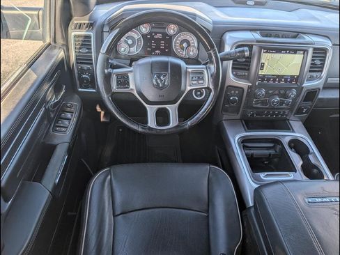 Used 2018 RAM 2500 Limited image 11