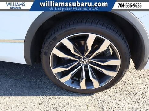Used 2021 Volkswagen Tiguan SEL Premium R-Line AWD/4WD image 42