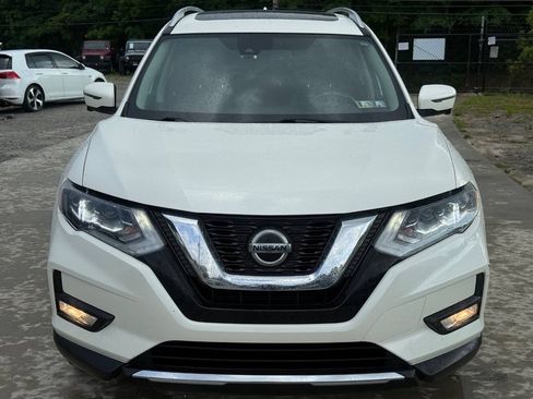Used 2018 Nissan Rogue SL w/ Premium Package AWD/4WD image 2
